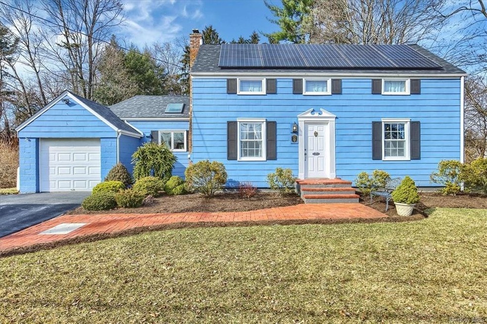 15 Pine Tree Dr, Poughkeepsie, NY 12603 - photo 1