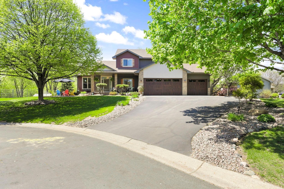 Sold $566,000 • Co-Listing Agent