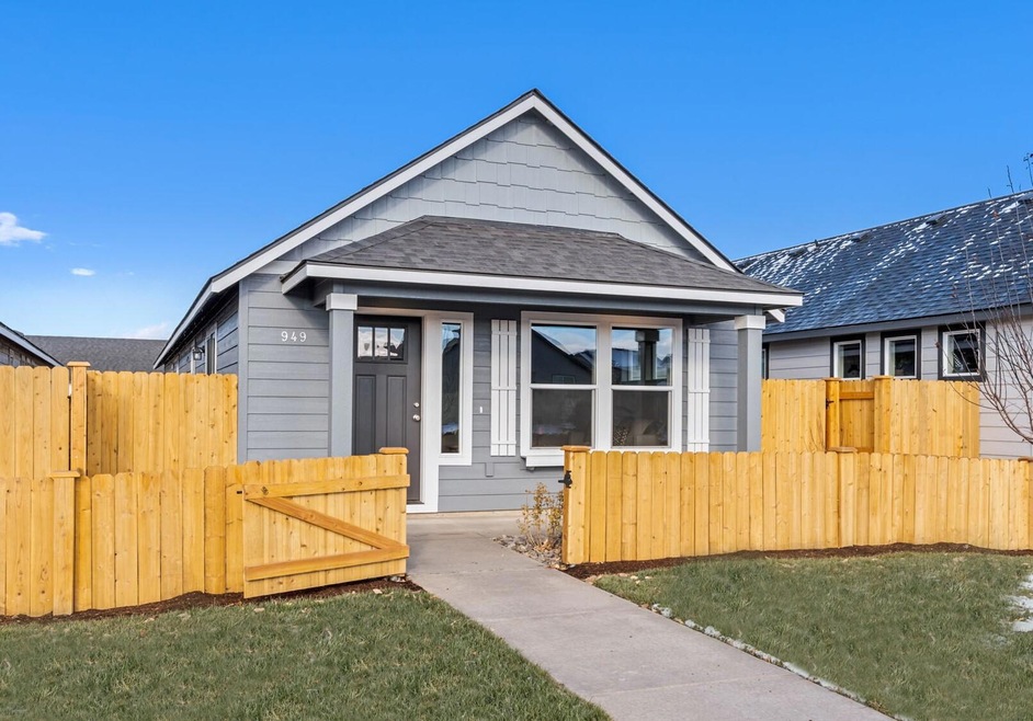 Argent Exterior
