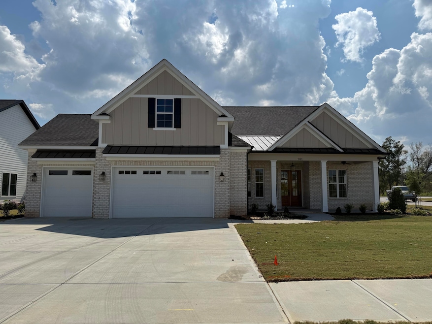 Sold $669,450 • Co-Listing Agent