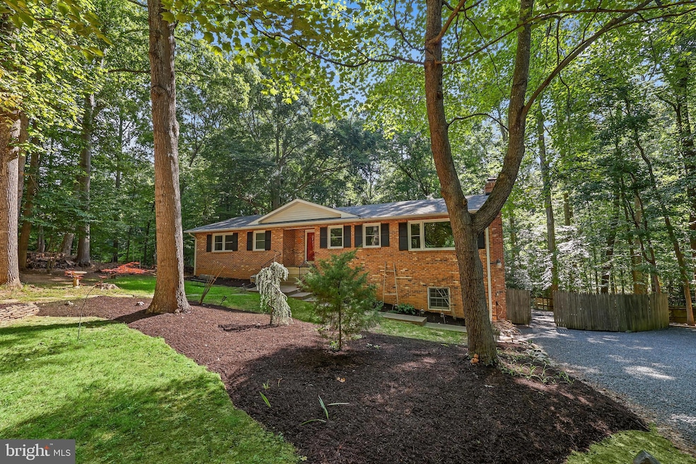 12053 Kahns Rd, Manassas, VA 20112 - photo 1