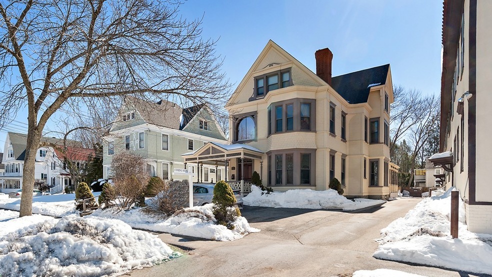 1 Punchard Ave unit 2, Andover, MA 01810 - photo 1