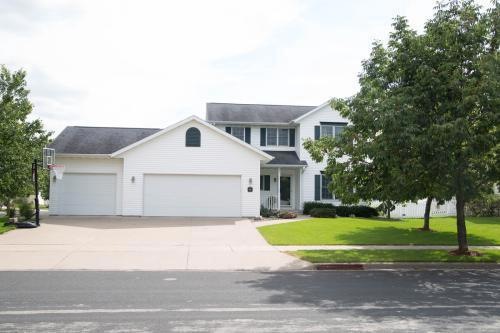 1000 Greenwood St, Holmen, WI 54636 - photo 1