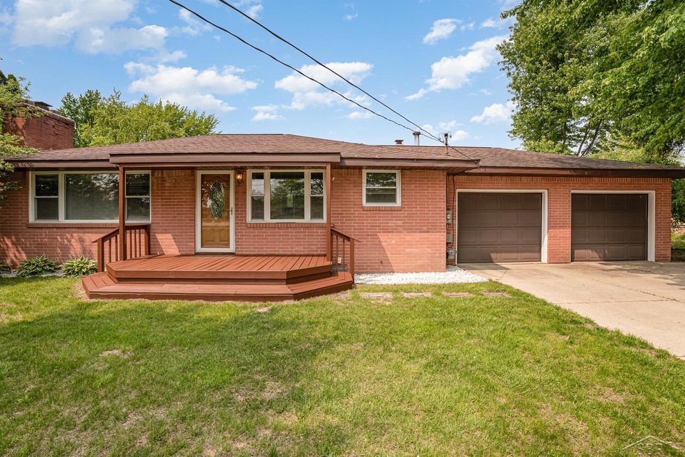 5310 Isabella St, Midland, MI 48640 - photo 1