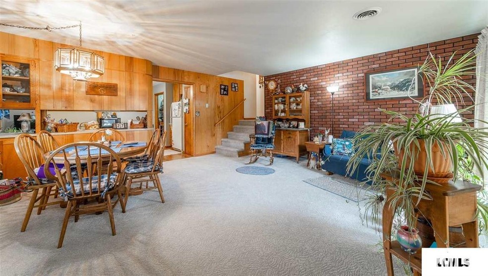 235 Southgate St, Lincoln, IL 62656 - photo 1