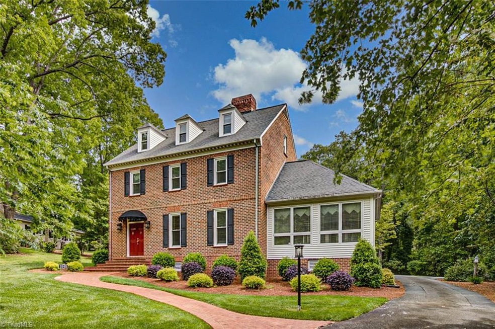 1048 Westmont Dr, Asheboro, NC 27205 - photo 1