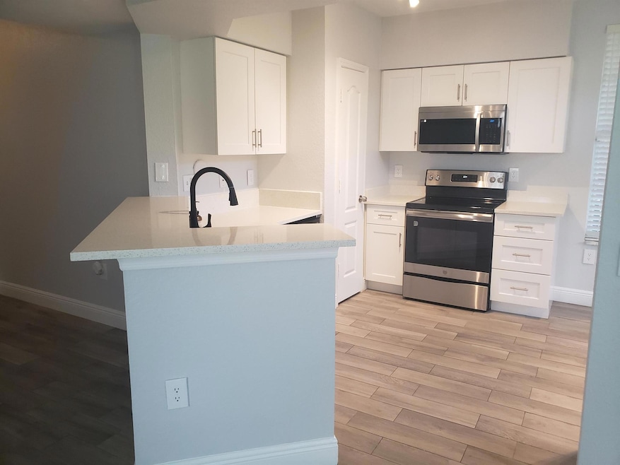 909 Belmont Place unit 909, Boynton Beach, FL 33436 - photo 1