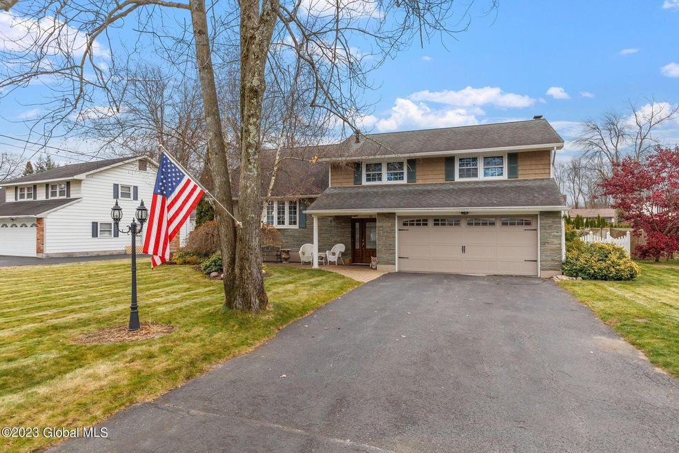 2-web-or-mls-59-bayberry-rd