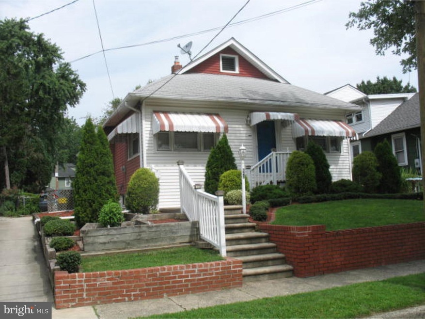 325 Walnut St, Audubon, NJ 08106 - photo 1