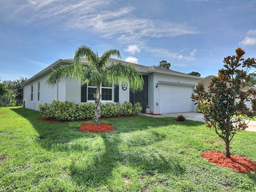 125 Crawford Dr, Sebastian, FL 32958 - photo 1