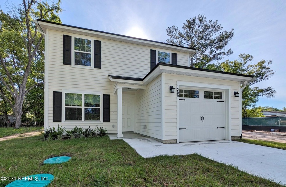1209 Ellis Rd S, Jacksonville, FL 32205 - photo 1