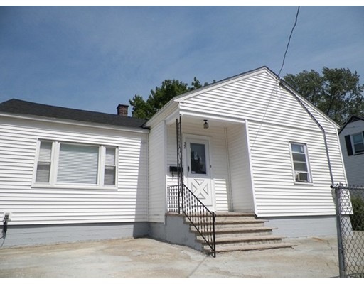 32 Cypress Ave, Methuen, MA 01844 - photo 1