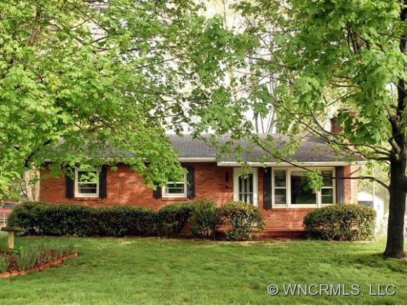 1 Davlyn Dr, Asheville, NC 28806 - photo 1