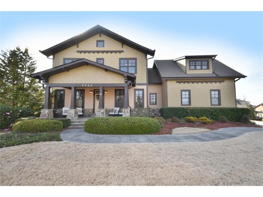 JUST LISTED! Decorator Gorgeous! Stately Corner Lo
