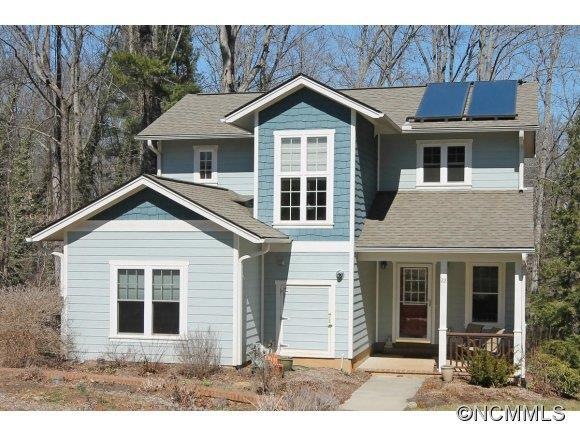 Green Home with Solar in Gaia