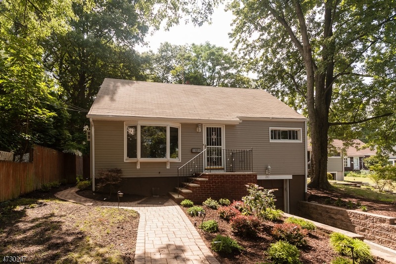 20 Phyllis Rd, West Orange, NJ 07052 - photo 1