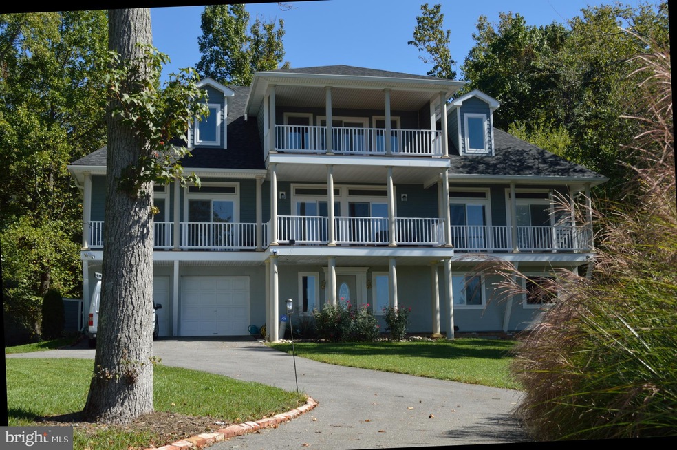 621 Harbor Dr, Annapolis, MD 21403 - photo 1