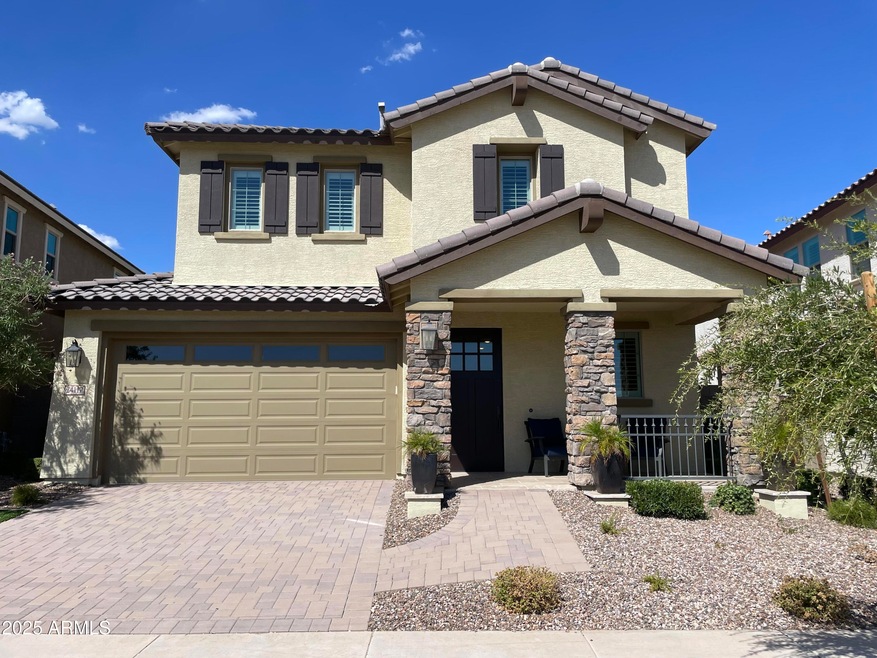 For Sale $581,083 • Co-Listing Agent