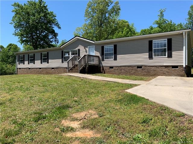 112 Kodak Dr, Statesville, NC 28625 - photo 1