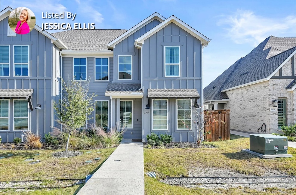 2307 Offerande Dr, Aledo, TX 76008 - photo 1