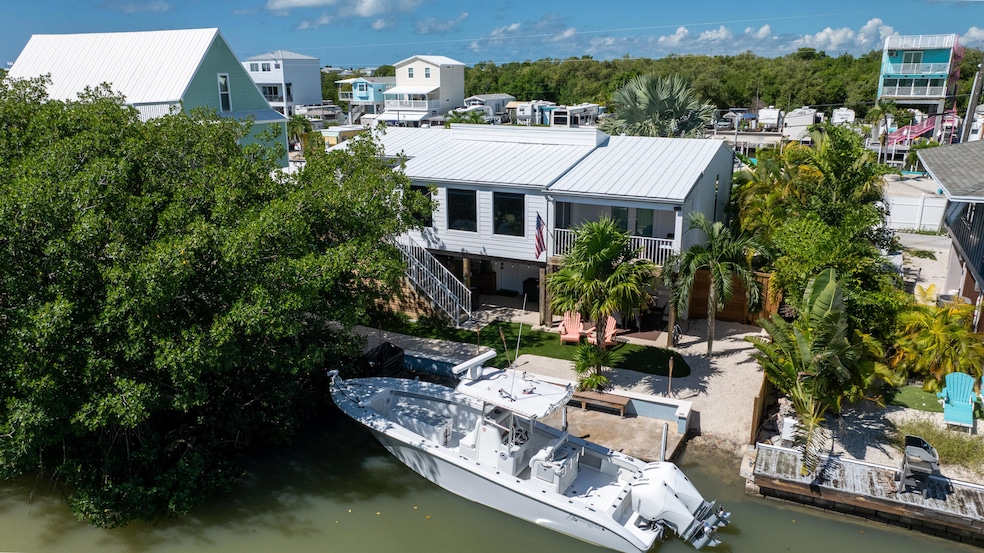 Sold $1,390,000 • Co-Listing Agent