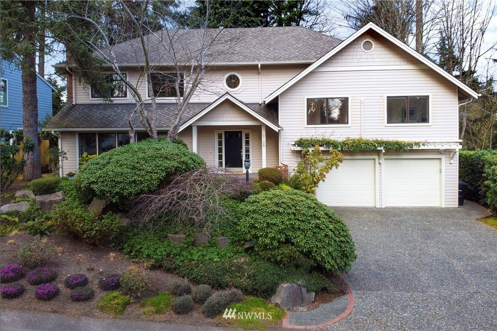 9108 SE 57th St, Mercer Island, WA 98040 - photo 1