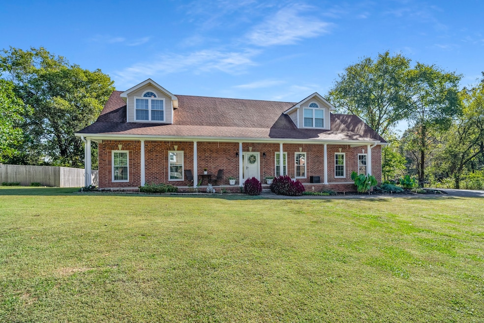 Under Contract $500,000