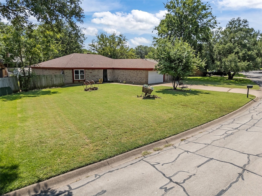 Under Contract $259,900