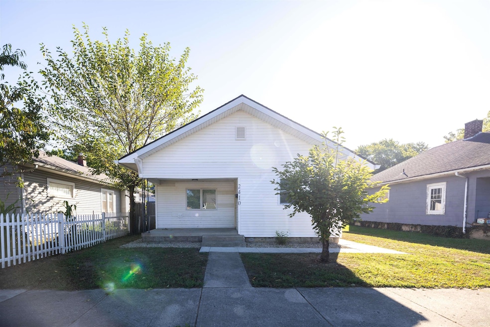2410 Central Ave, Anderson, IN 46016 - photo 1