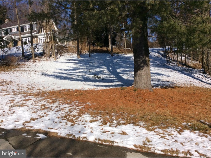 3511 Woodland Ave, Reading, PA 19606 - photo 1