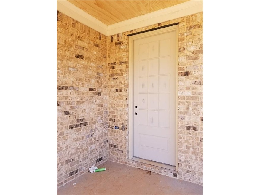 177 Hawthorn Way, Hoschton, GA 30548 - photo 1