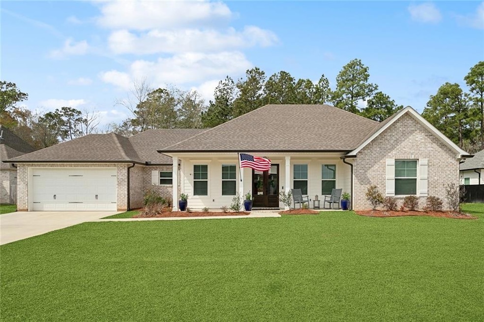 825 Manor Ln, Covington, LA 70433 - photo 1