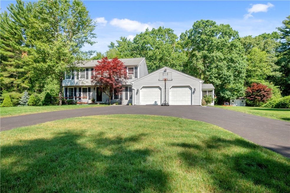 685 Matteson Rd, Coventry, RI 02816 - photo 1