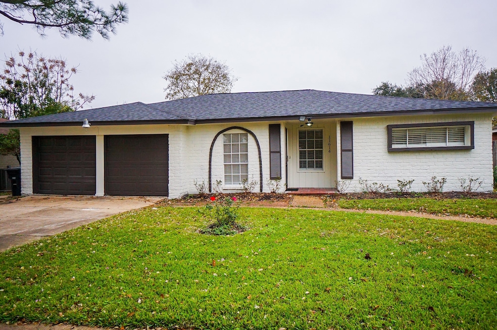 11614 Brookledge Dr, Houston, TX 77099 - photo 1