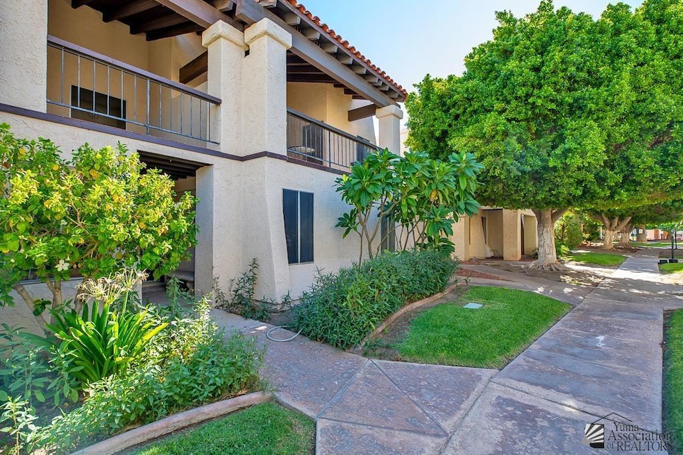 2240 S Elks Ln, Yuma, AZ 85364 - photo 1