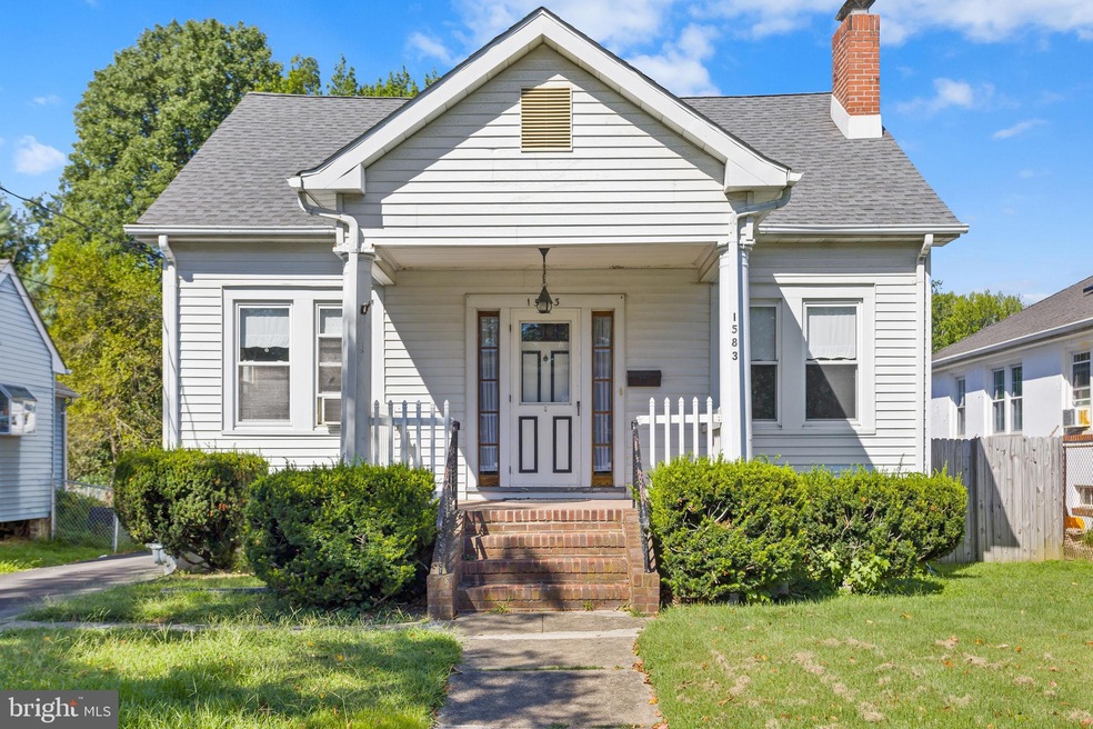 1583 Pennington Rd, Ewing, NJ 08618 - photo 1