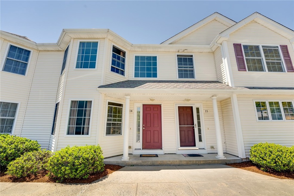 660 Cottage St unit 14, Pawtucket, RI 02861 - photo 1