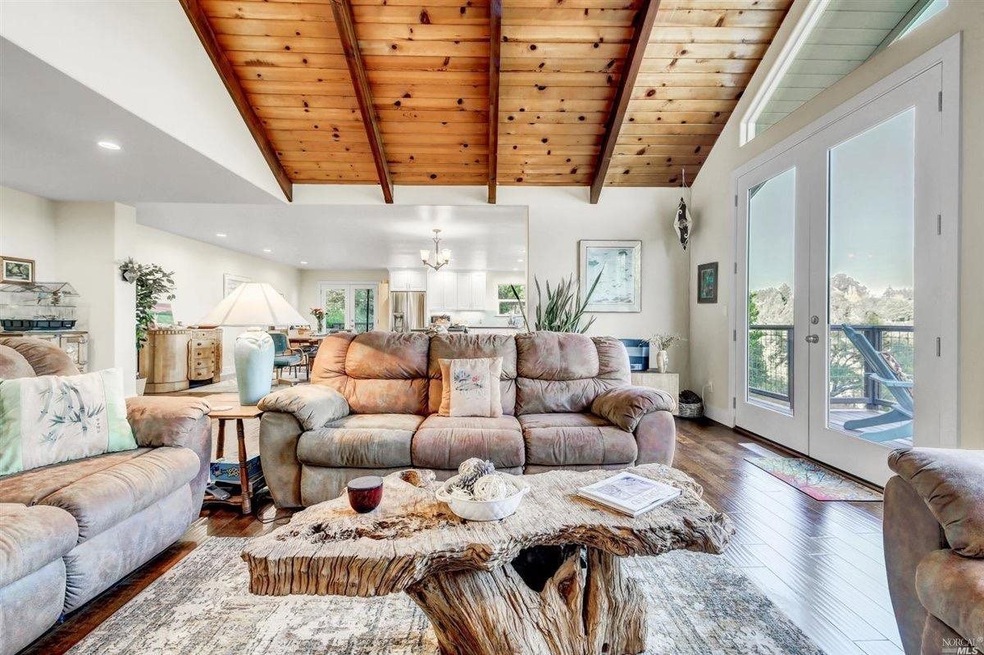 Beautiful open concept