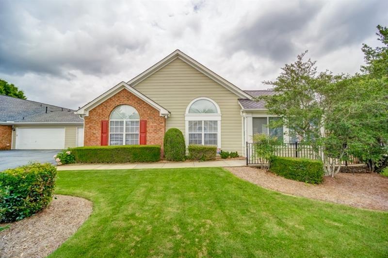 Beautiful Ranch Condominium in the Orchards of Cra