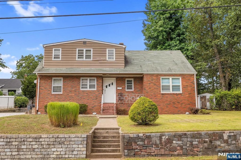Sold $590,000 • Co-Listing Agent