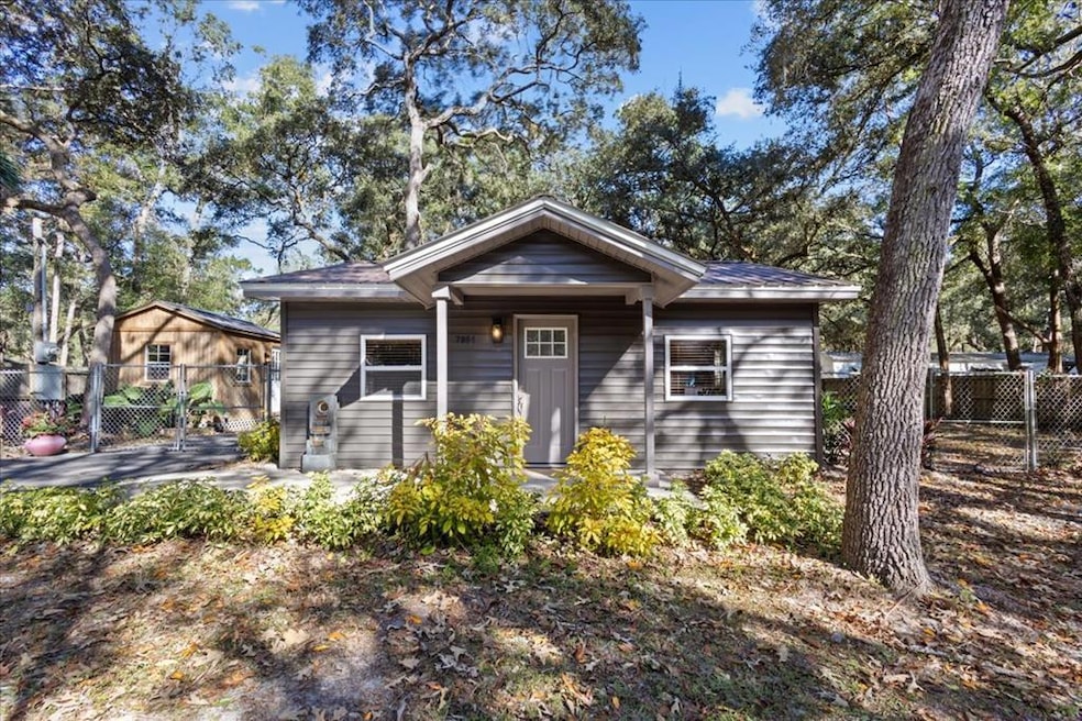 7951 NW 167th Place, Trenton, FL 32693 - photo 1