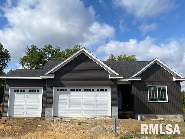 4906 Willow Cir, Davenport, IA 52806 - photo 1