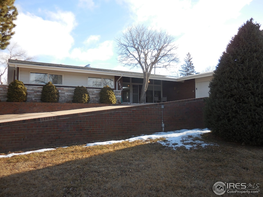 Front of property - circle drive