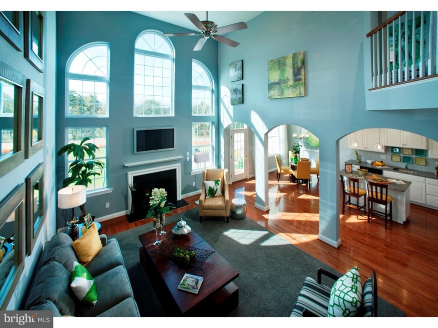 2002 Pleasant Valley Dr, Lansdale, PA 19446 - photo 1