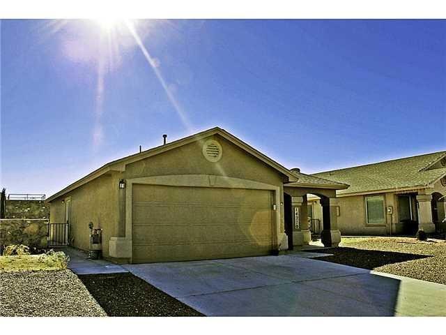 14270 Desert Cactus Dr, Horizon City, TX 79928 - photo 1