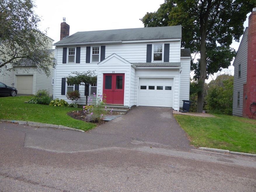25 Harrington Terrace, Burlington, VT 05401 - photo 1