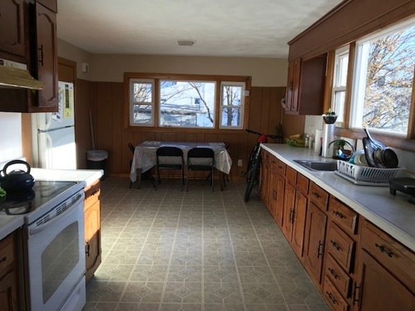 16 Locust St unit 2, Lynn, MA 01904 - photo 1