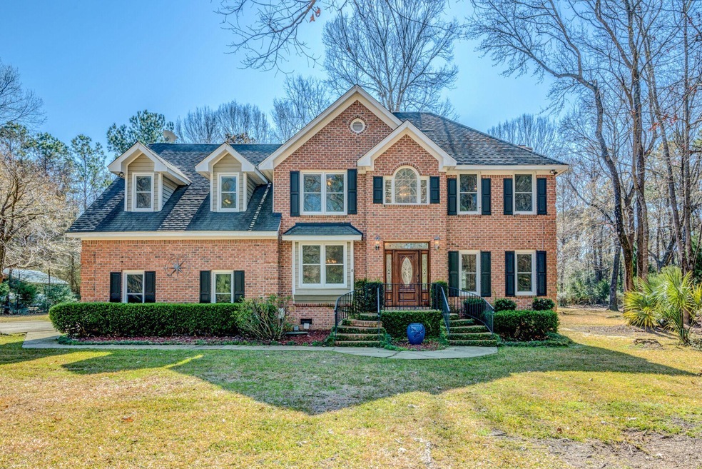 585 Flannery Place, Mount Pleasant, SC 29466 - photo 1