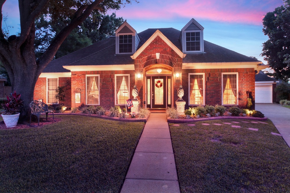 8131 Brighton Place Ct, Houston, TX 77095 - photo 1