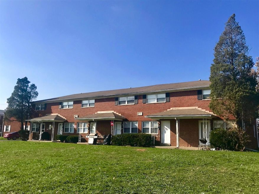 5787 Arborwood Ct, Columbus, OH 43229 - photo 1